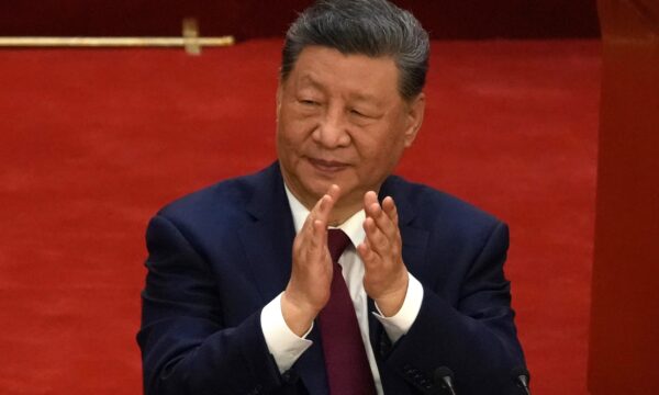 China expurga generais de conselho militar supremo em concentração de poder de Xi