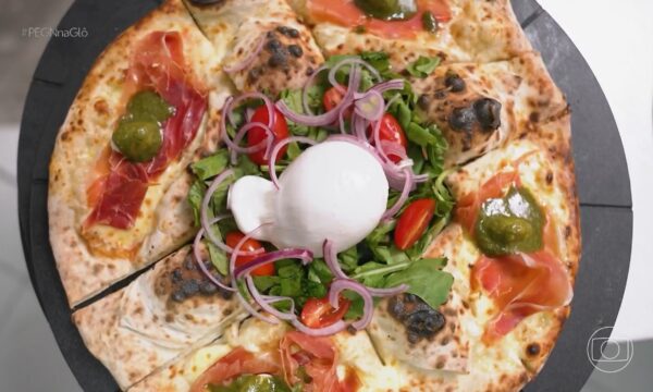 Engenheiro químico transforma paixão por pizza e rock em pizzaria que fatura R$ 50 mil por mês