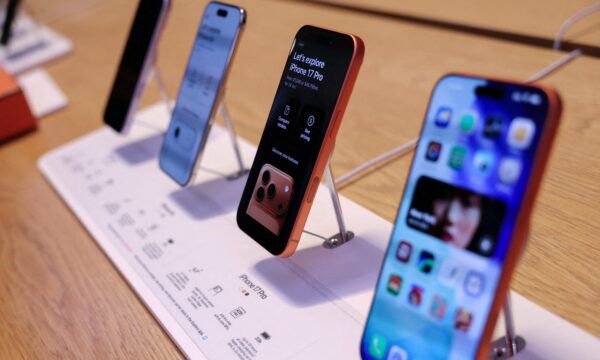 Apple aumenta preços de iPhones antigos mesmo com chegada de novas versões; veja reajustes