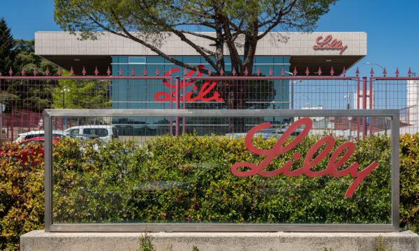 Combinação experimental da Lilly supera Zepbound em estudo para perda de peso